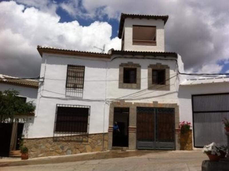 Herregård til salgs i Frailes, Jaén