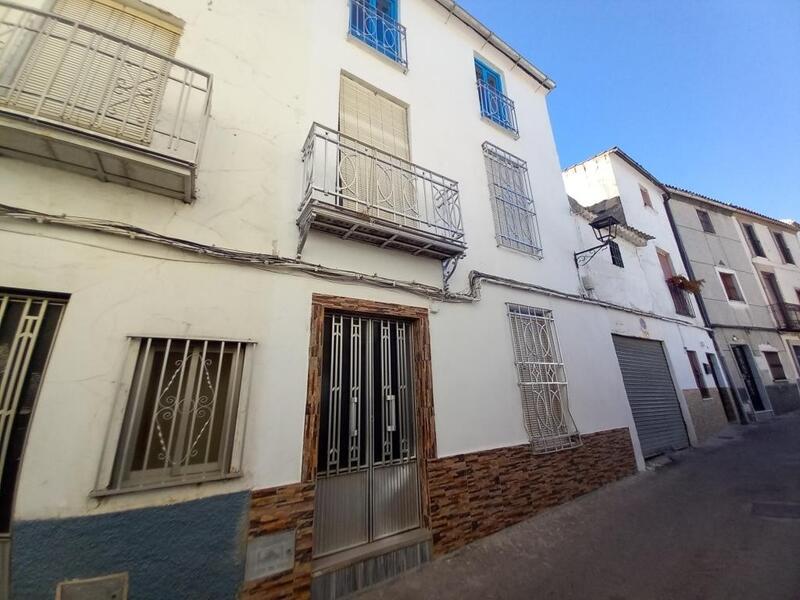 Maison de Ville à vendre dans Martos, Jaén