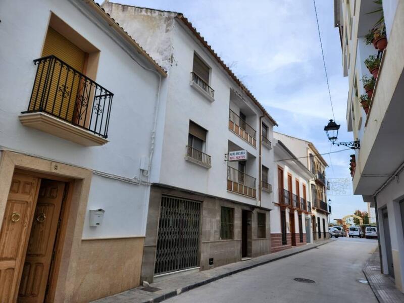 Maison de Ville à vendre dans Iznajar, Córdoba