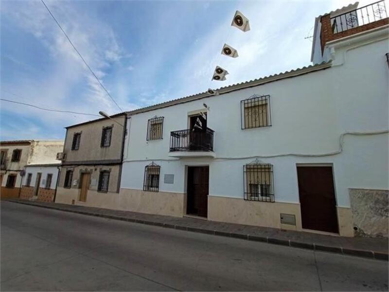 Maison de Ville à vendre dans Castro del Rio, Córdoba