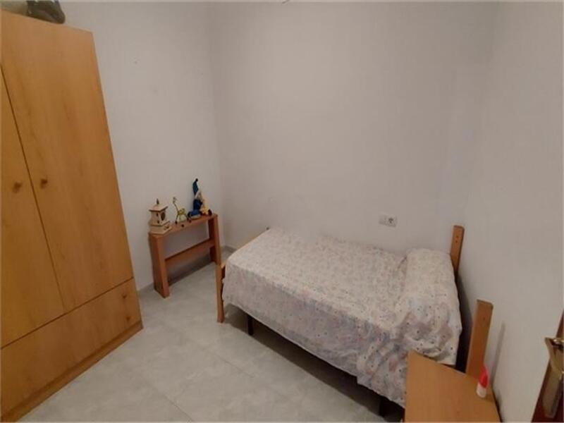 6 Cuarto Adosado en venta