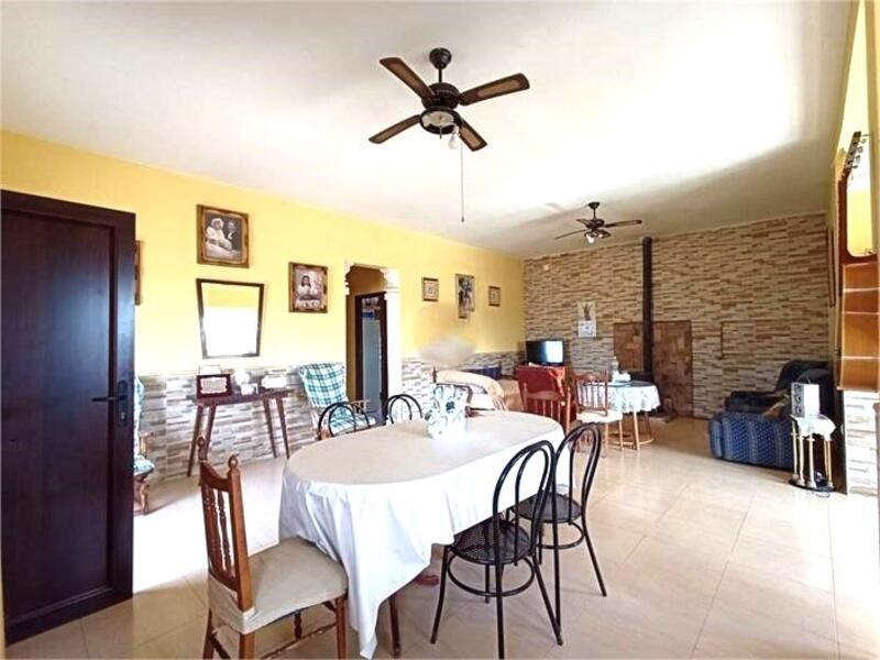 3 bedroom Country House for sale