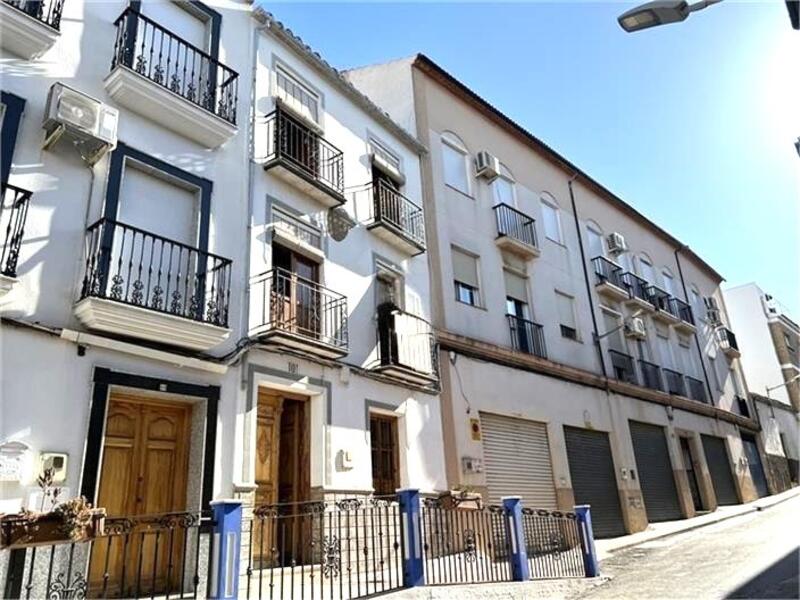 Townhouse for sale in Rute, Córdoba