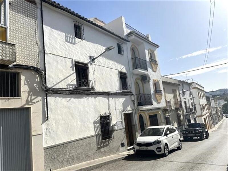 Townhouse for sale in Rute, Córdoba