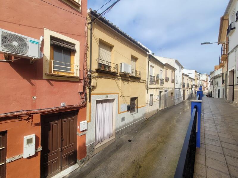 Townhouse for sale in Rute, Córdoba