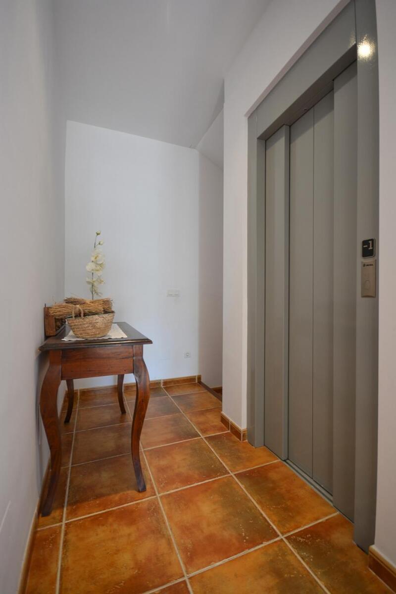 9 chambre Villa à vendre