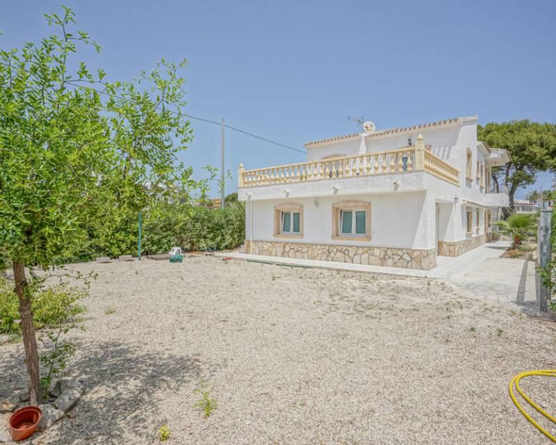 Villa zu verkaufen in Javea, Alicante