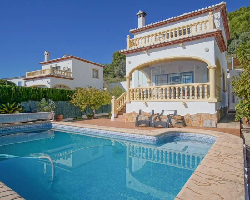 Villa à vendre dans Sagra, Alicante