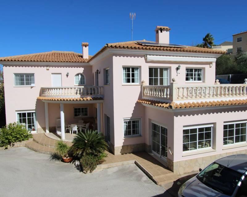 Villa à vendre dans Denia, Alicante