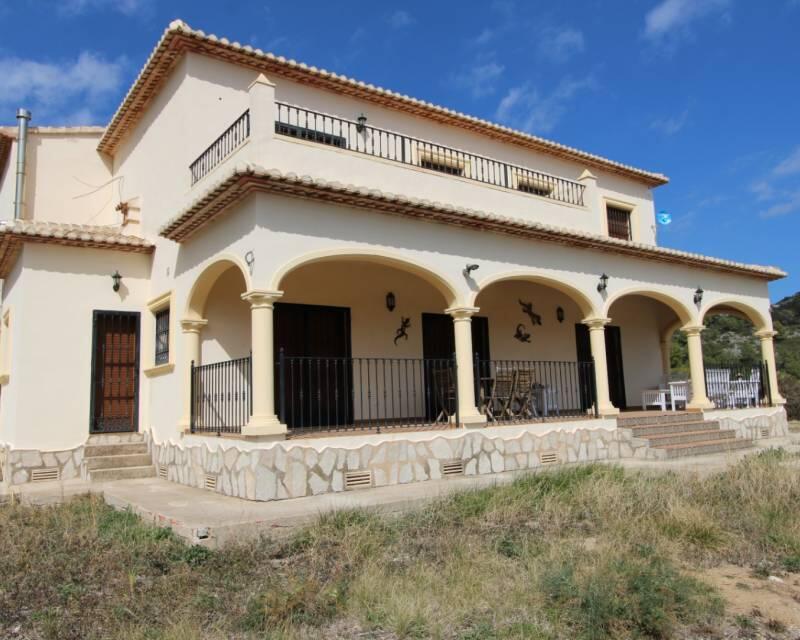 Villa for sale in Murla, Alicante