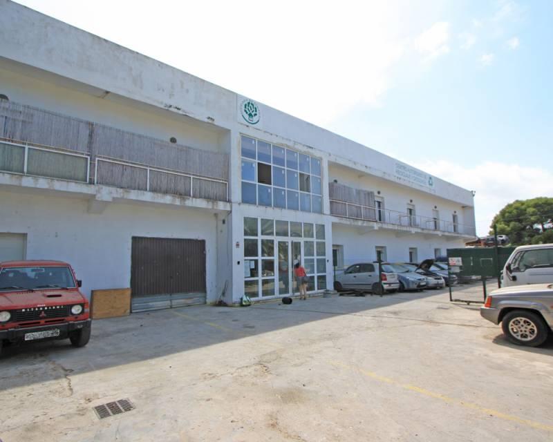Erhvervsejendom til salg i El Verger, Alicante