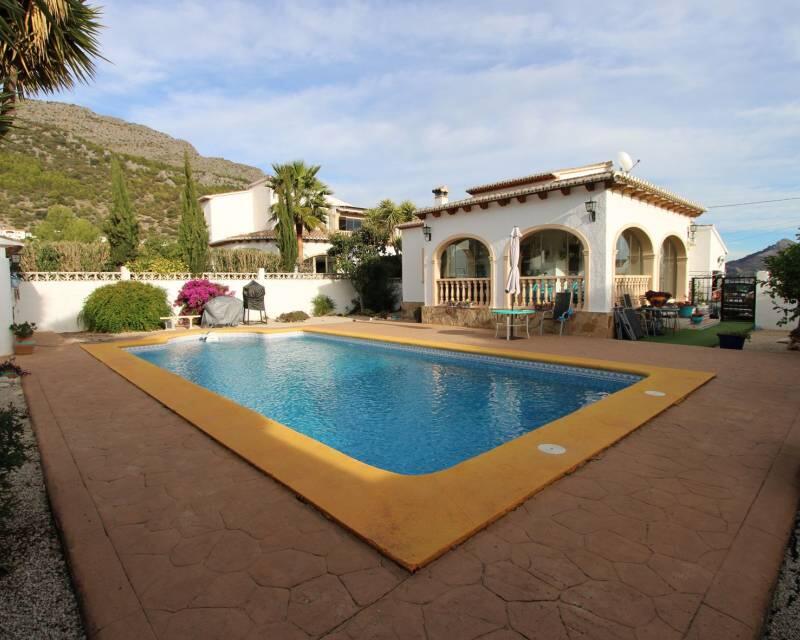 Villa zu verkaufen in Tormos, Alicante