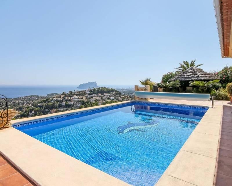 Villa till salu i Moraira, Alicante