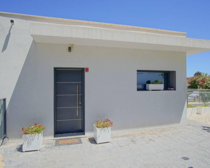 4 Cuarto Villa en venta