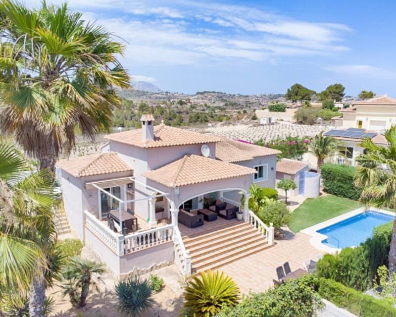 Villa till salu i Moraira, Alicante