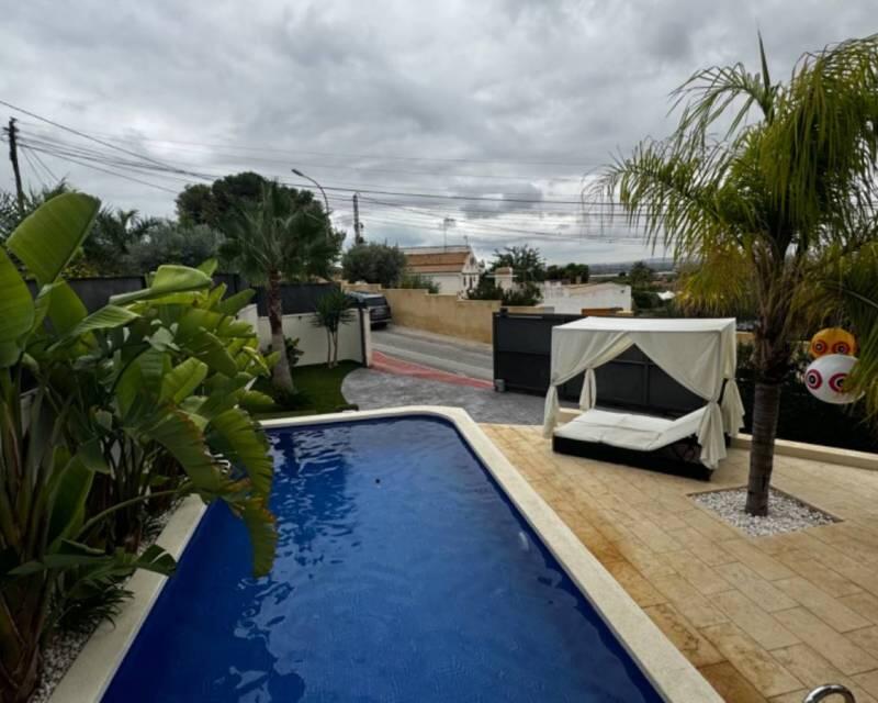 3 Cuarto Villa en venta