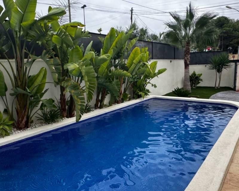 3 Cuarto Villa en venta