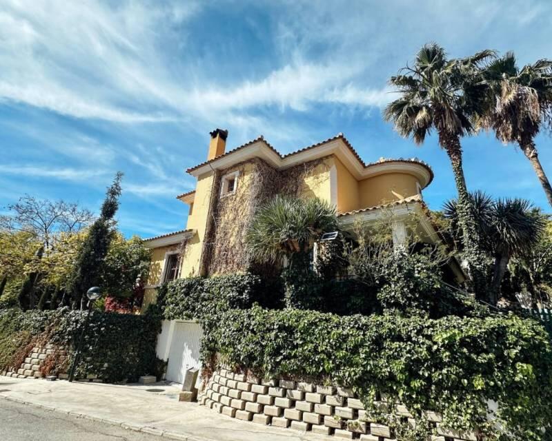 Villa till salu i Mutxamel, Alicante