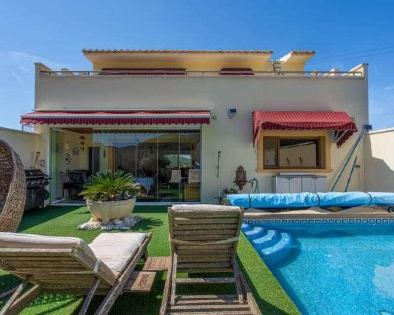 Villa en venta en Benitachell, Alicante