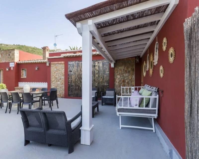 12 Cuarto Villa en venta