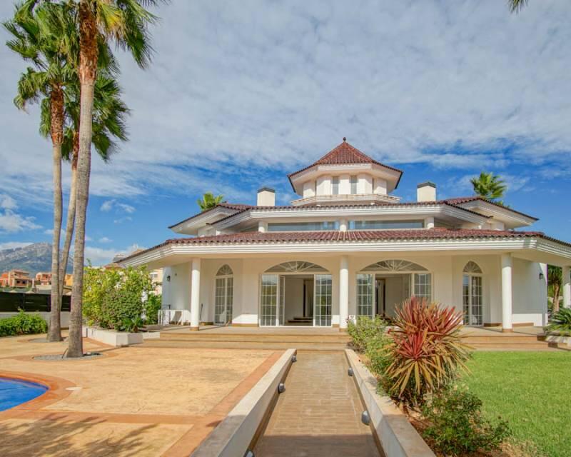 Villa till salu i El Tosalet (Alfaz del Pi), Alicante