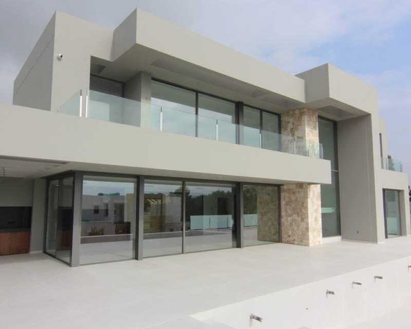 Villa till salu i Moraira, Alicante