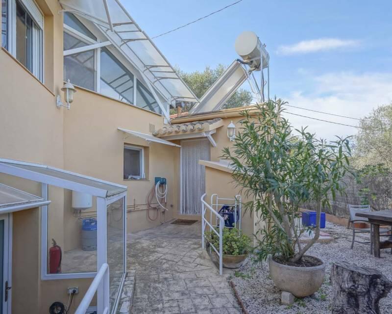 4 Cuarto Villa en venta