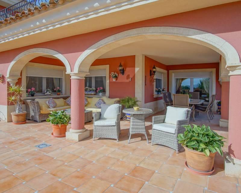 6 Cuarto Villa en venta