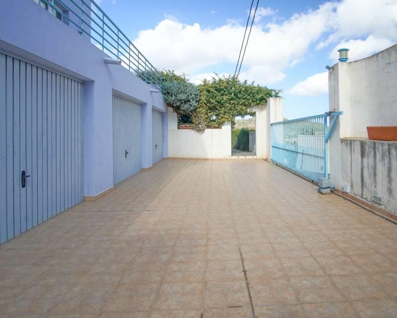 4 Cuarto Villa en venta