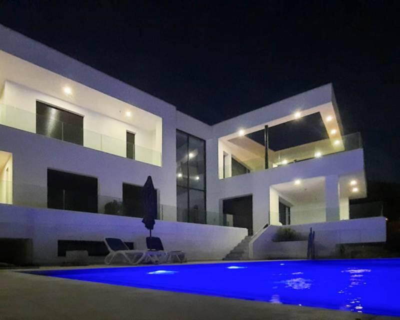 5 bedroom Villa for sale