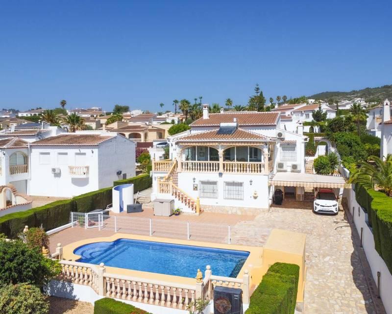 Villa en venta en Benitachell, Alicante