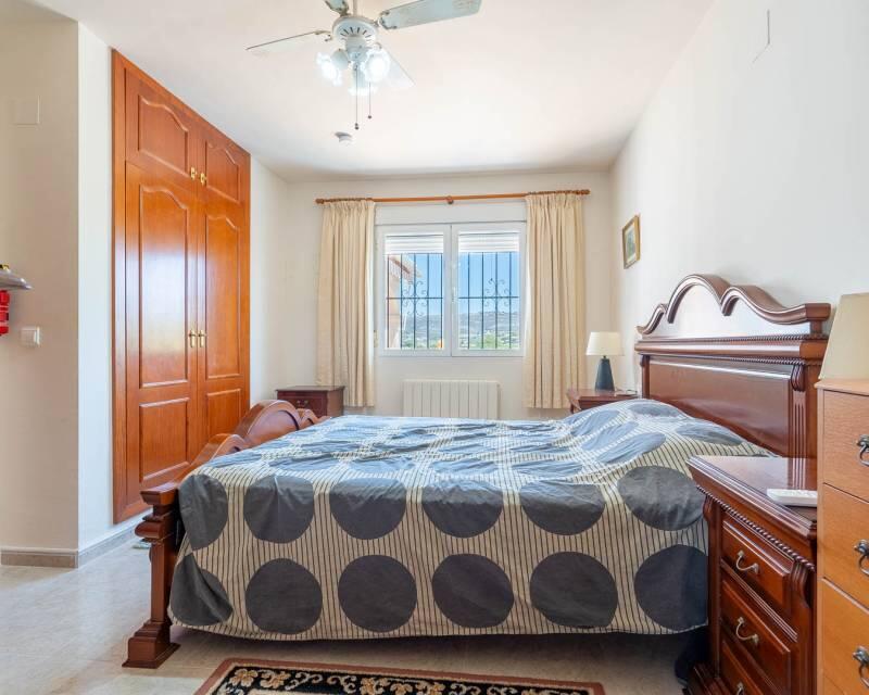 6 chambre Villa à vendre