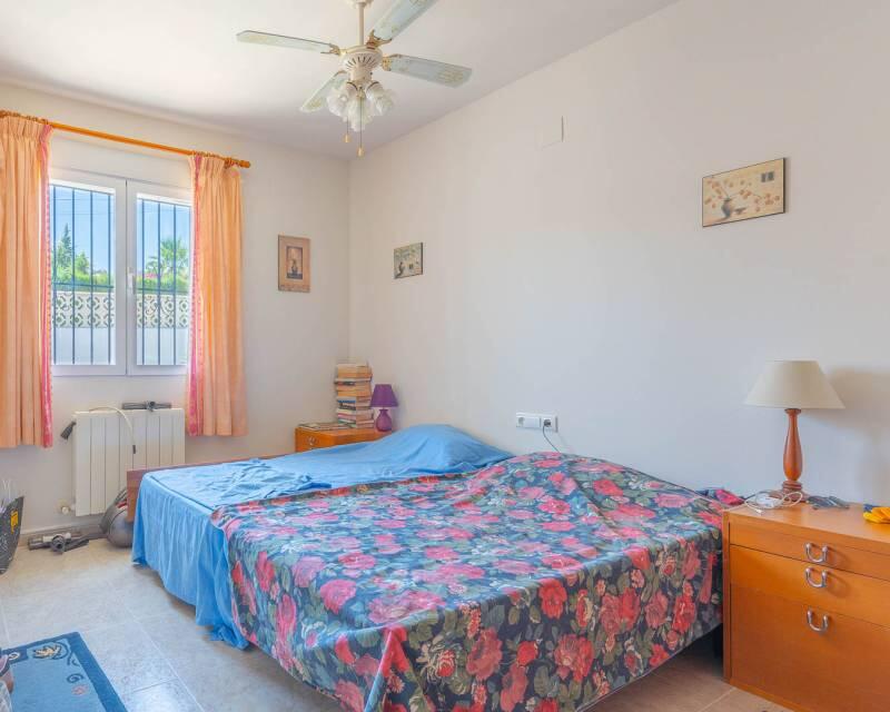 6 Cuarto Villa en venta