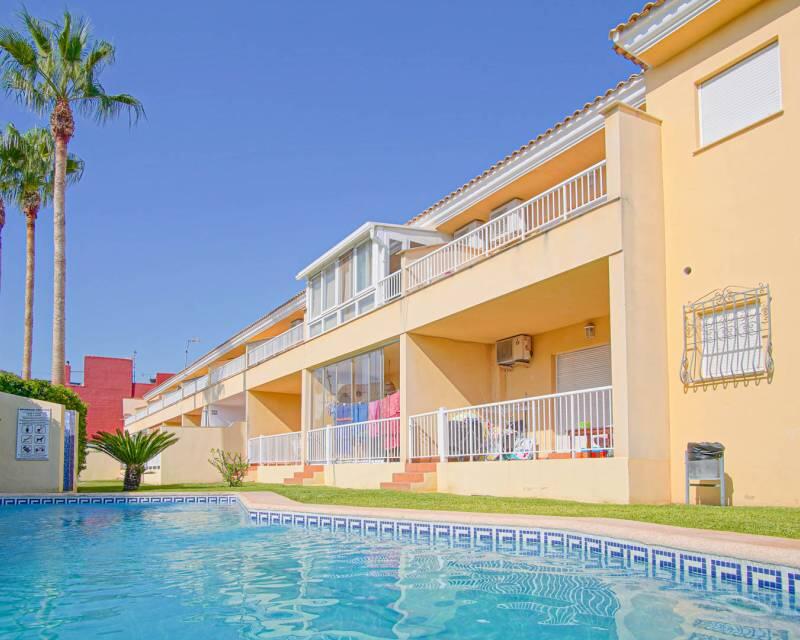 Dúplex en venta en Denia, Alicante