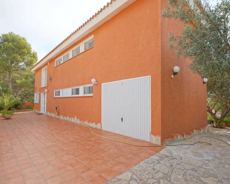 4 Cuarto Villa en venta