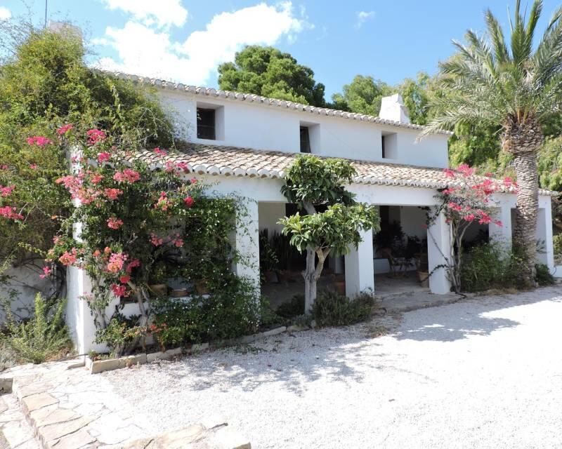 Villa zu verkaufen in Calpe, Alicante