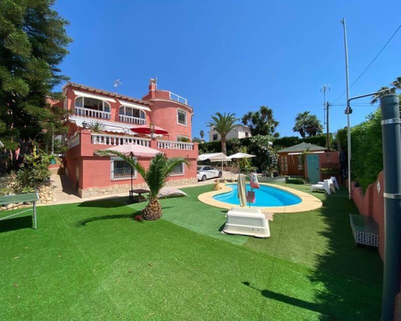 Villa Te koop in Calpe, Alicante