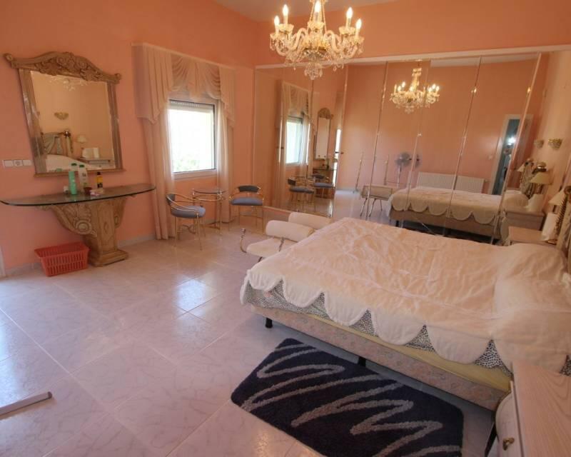 6 slaapkamer Villa Te koop