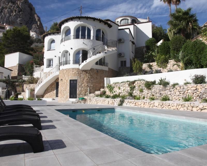 Villa til salgs i Calpe, Alicante