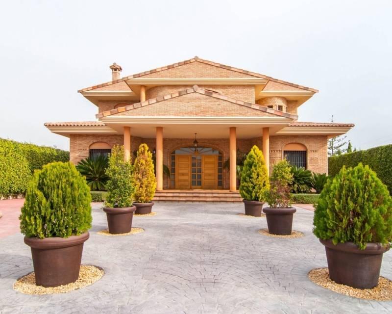 Villa till salu i San Vicente del Raspeig, Alicante