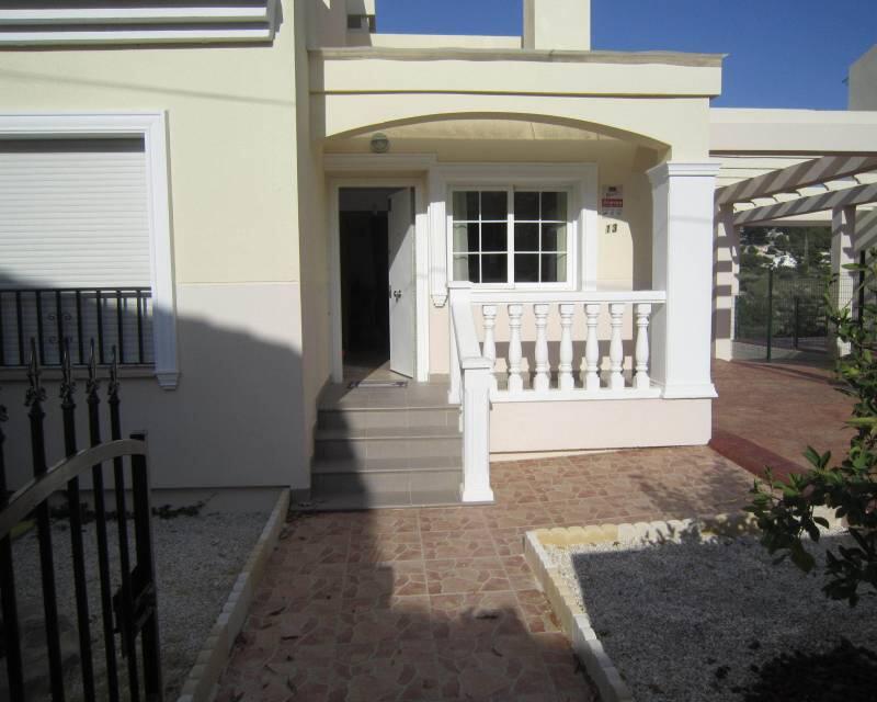 2 Cuarto Villa en venta