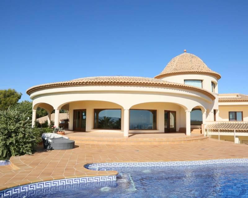 4 bedroom Villa for sale