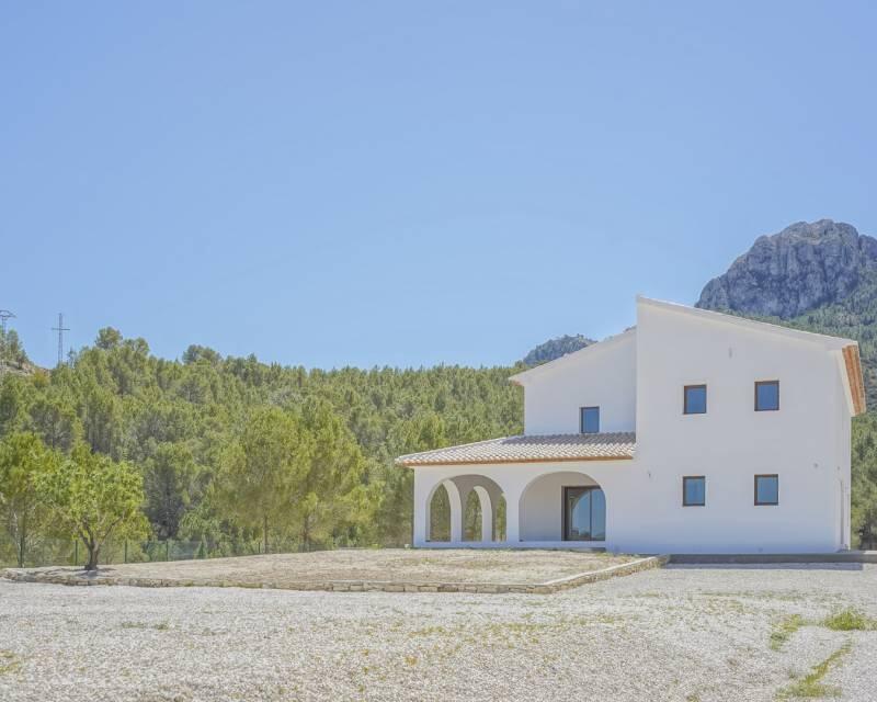 Villa til salgs i Benissa, Alicante