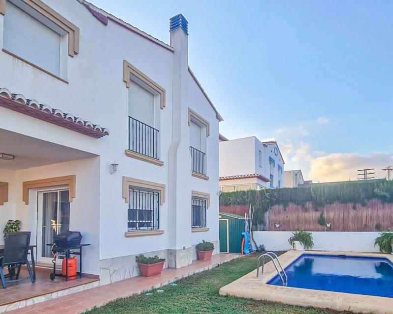 Villa til salgs i Denia, Alicante