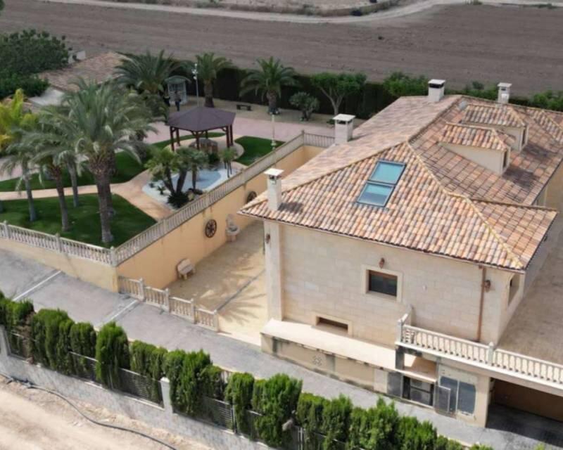 5 Cuarto Villa en venta