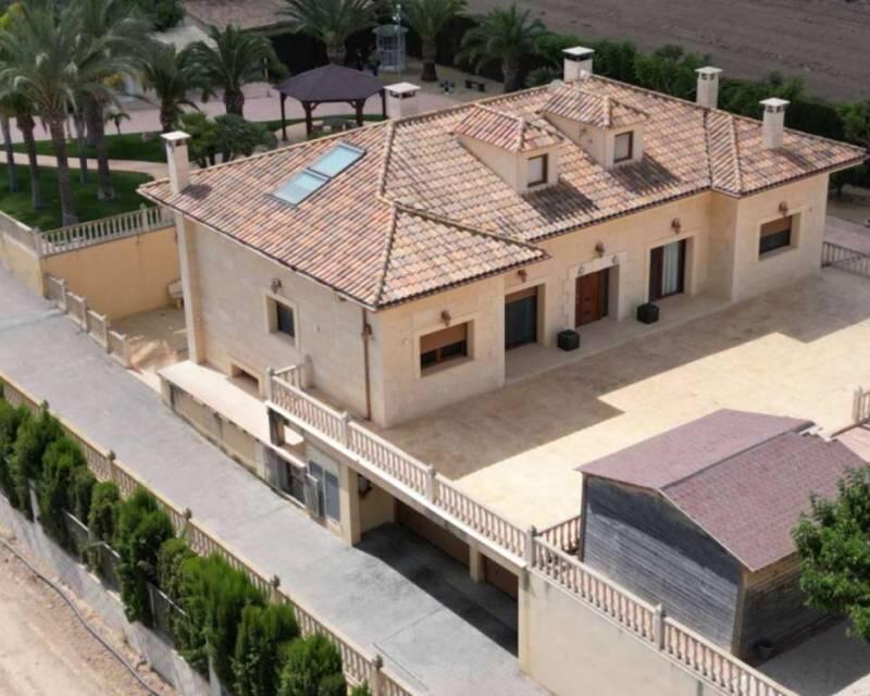 5 Cuarto Villa en venta