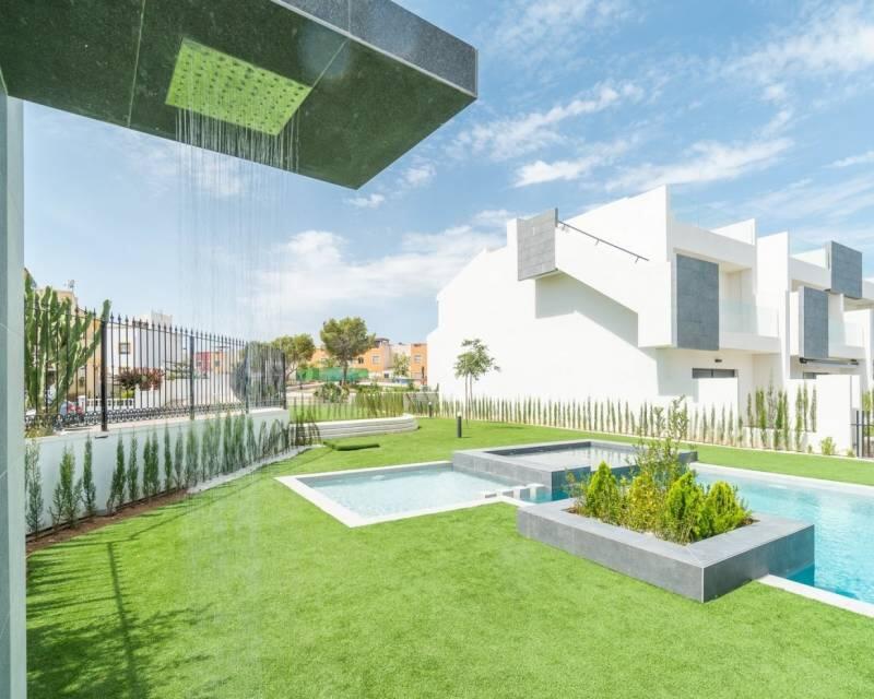 Villa à vendre dans Torrevieja, Alicante