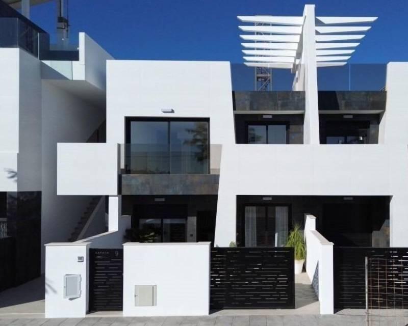 Villa for sale in Pilar de la Horadada, Alicante