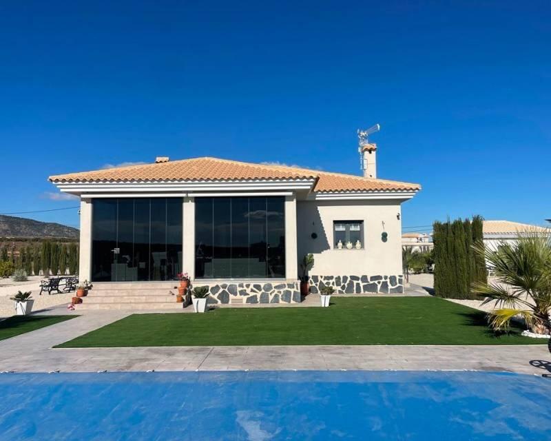 Villa Te koop in Pinoso, Alicante