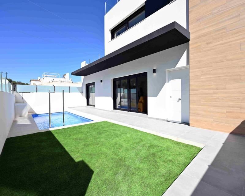 Villa à vendre dans Orihuela, Alicante